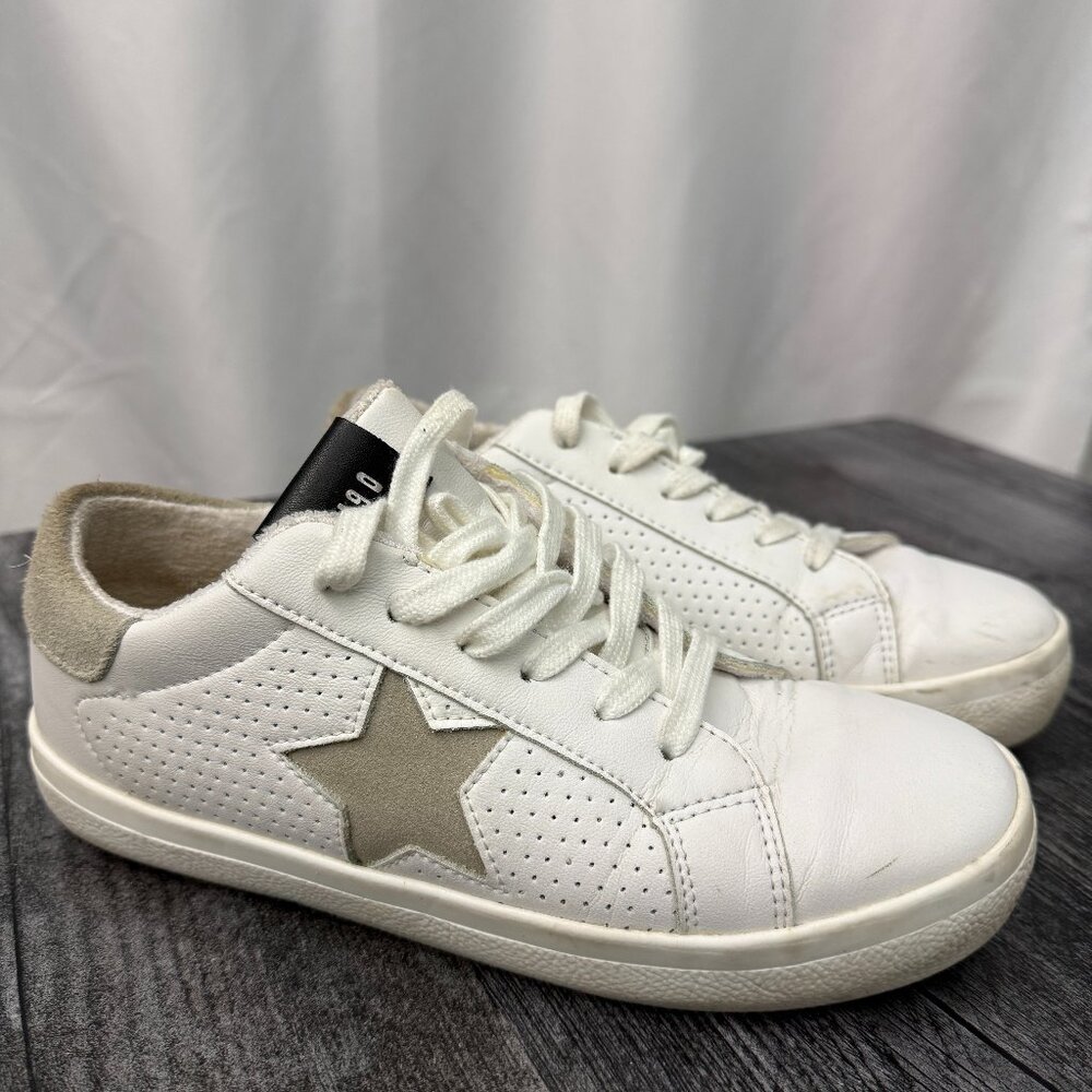 Steve Madden Starling Sneakers Size 8.5 White Star Casual Shoes